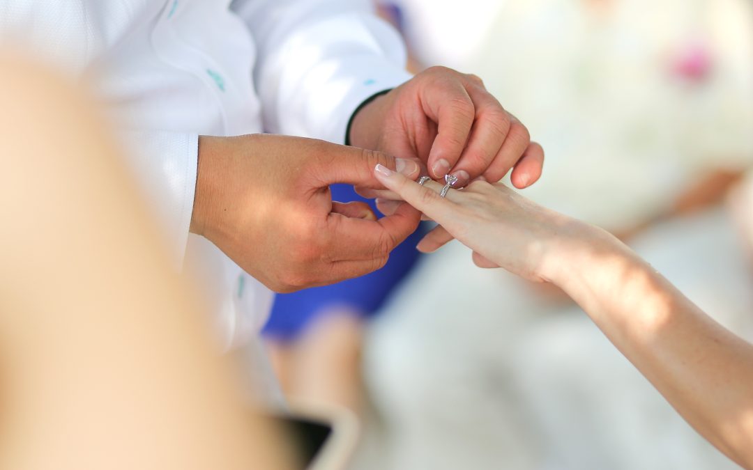 Can you get lead poisoning from a mechanical pencil puncture?